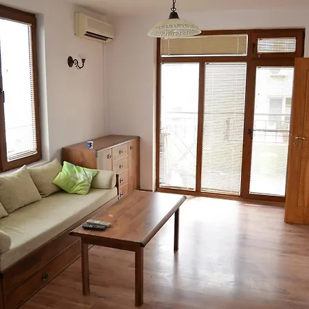 Διαμέρισμα Art - *